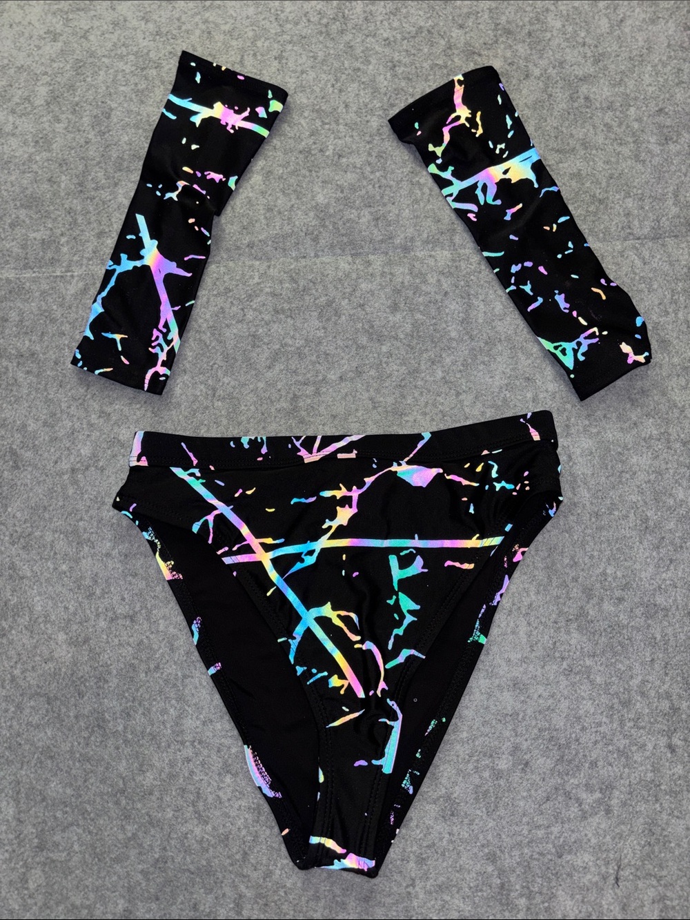 iHeartRaves Rainbow Reflective Paint Splatter Cracked Rave Bottoms & Arm Sleeves